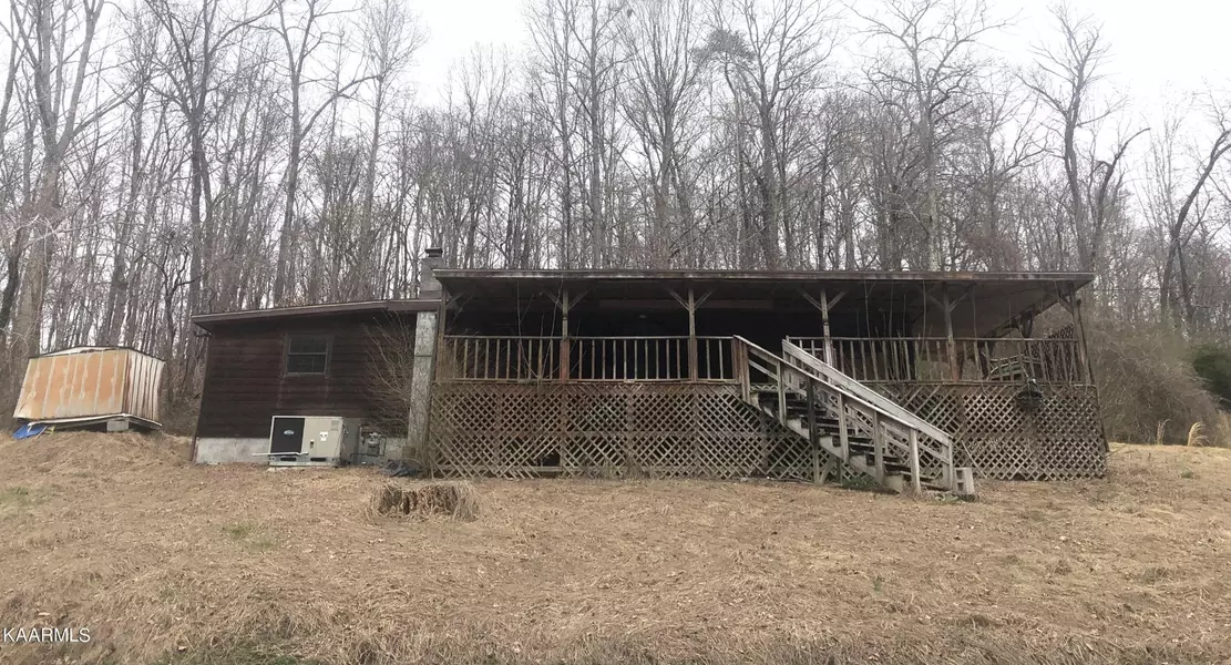 129 Old Patton Lane, Harriman, TN 37748