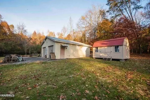 Kingston, TN 37763,751 Paint Rock Ferry Rd