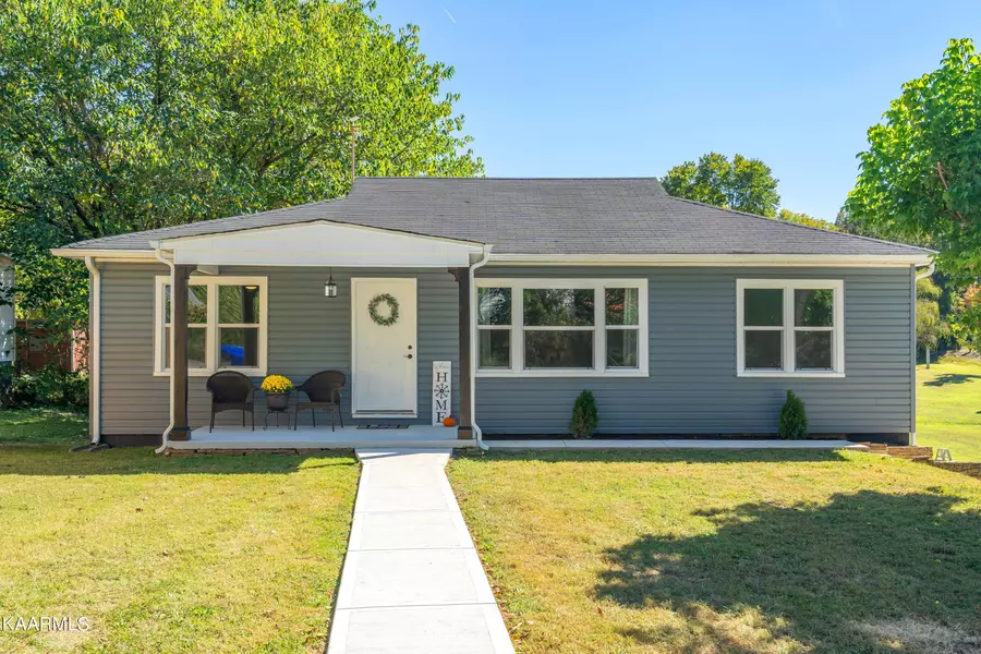 228 Hassler Mill Rd, Harriman, TN 37748