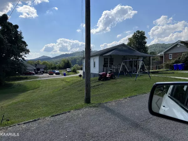 Harriman, TN 37748,119123 Redwood Drive