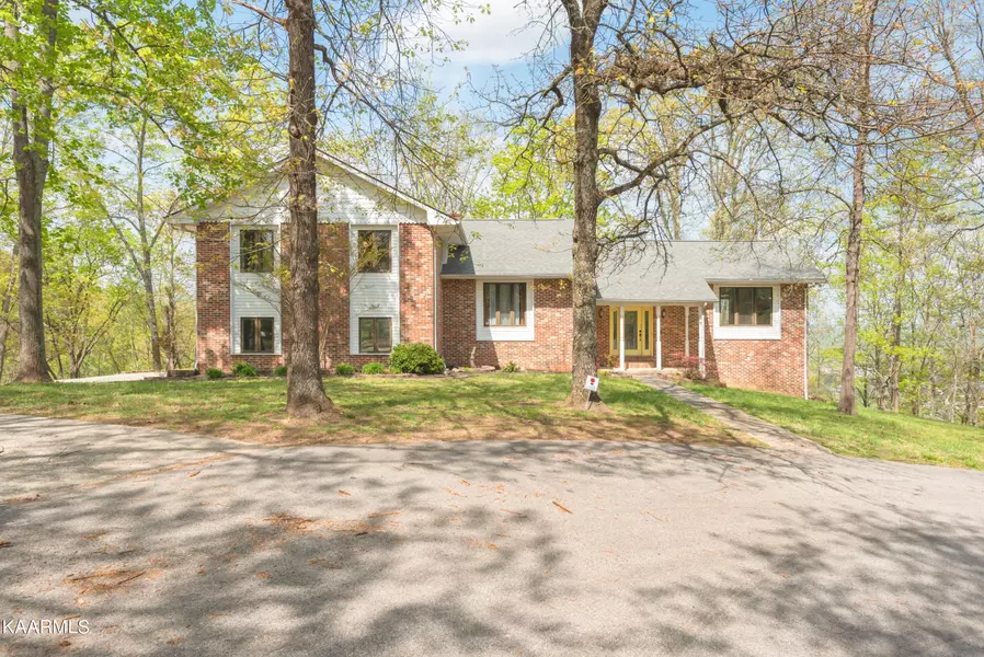 125 Deer Haven Court, Harriman, TN 37748