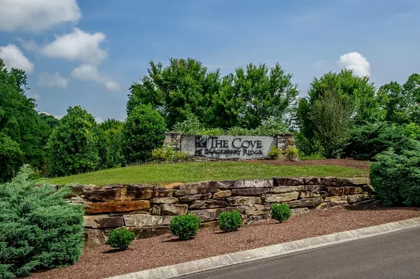 Loudon, TN 37774,4520 Huffine Rd