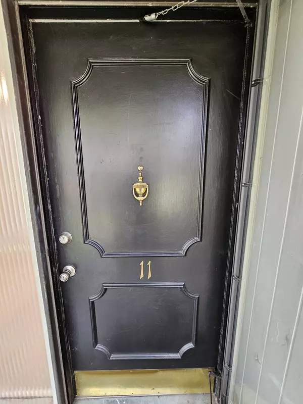 Nashville, TN 37205,3831 West End Ave #11