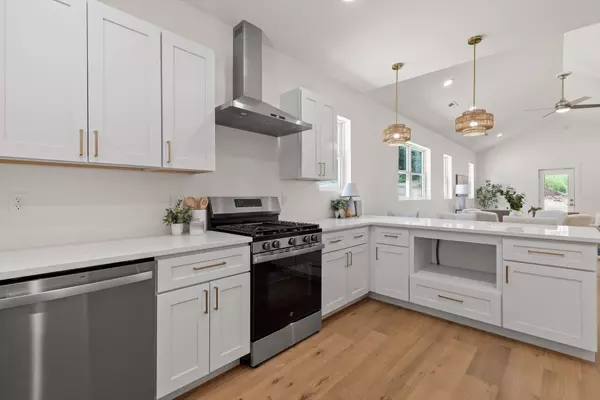 Chattanooga, TN 37415,310 Ridgeway Drive