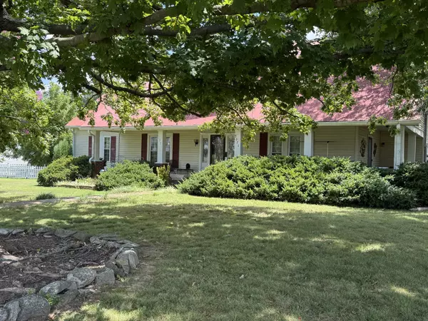 Cottontown, TN 37048,3371 Highway 76