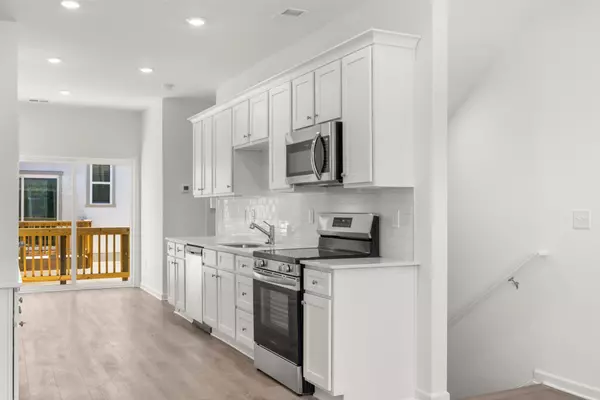Chattanooga, TN 37419,212 Asbury Oak Lane