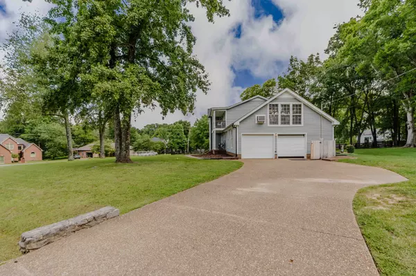Hendersonville, TN 37075,101 Meadow Ct