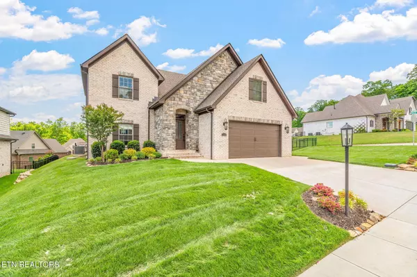 Knoxville, TN 37922,9337 Sandy Springs Lane