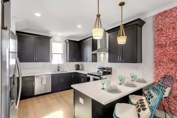 Nashville, TN 37207,110 Duke St #28 & 29