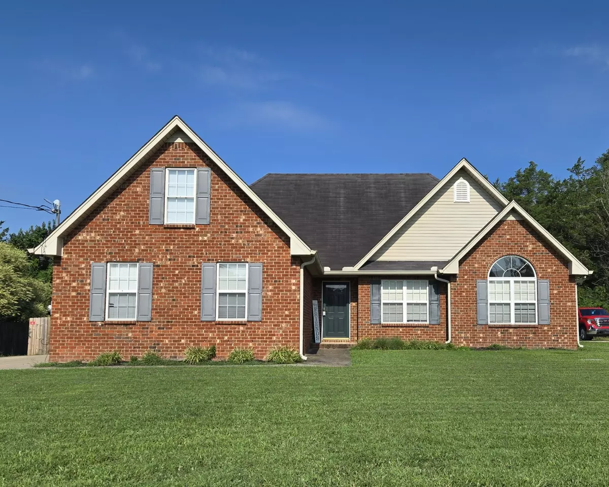Murfreesboro, TN 37130,2061 Barretts Ridge Dr