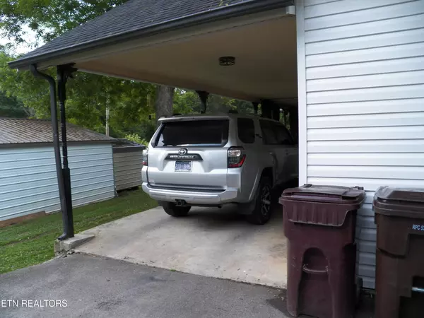 Lenoir City, TN 37771,1765 Outer Drive