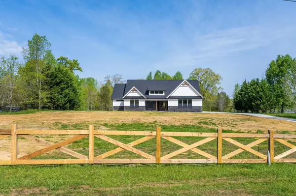 337 Hunter Trail, Trenton, GA 30752