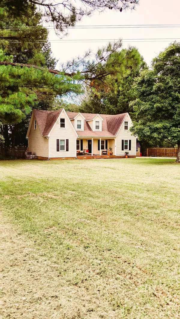 Chapel Hill, TN 37034,4060 Caney Creek Ln