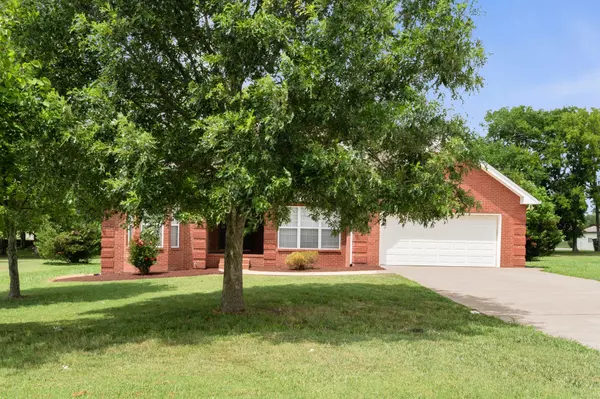 Lebanon, TN 37087,708 Brockten St