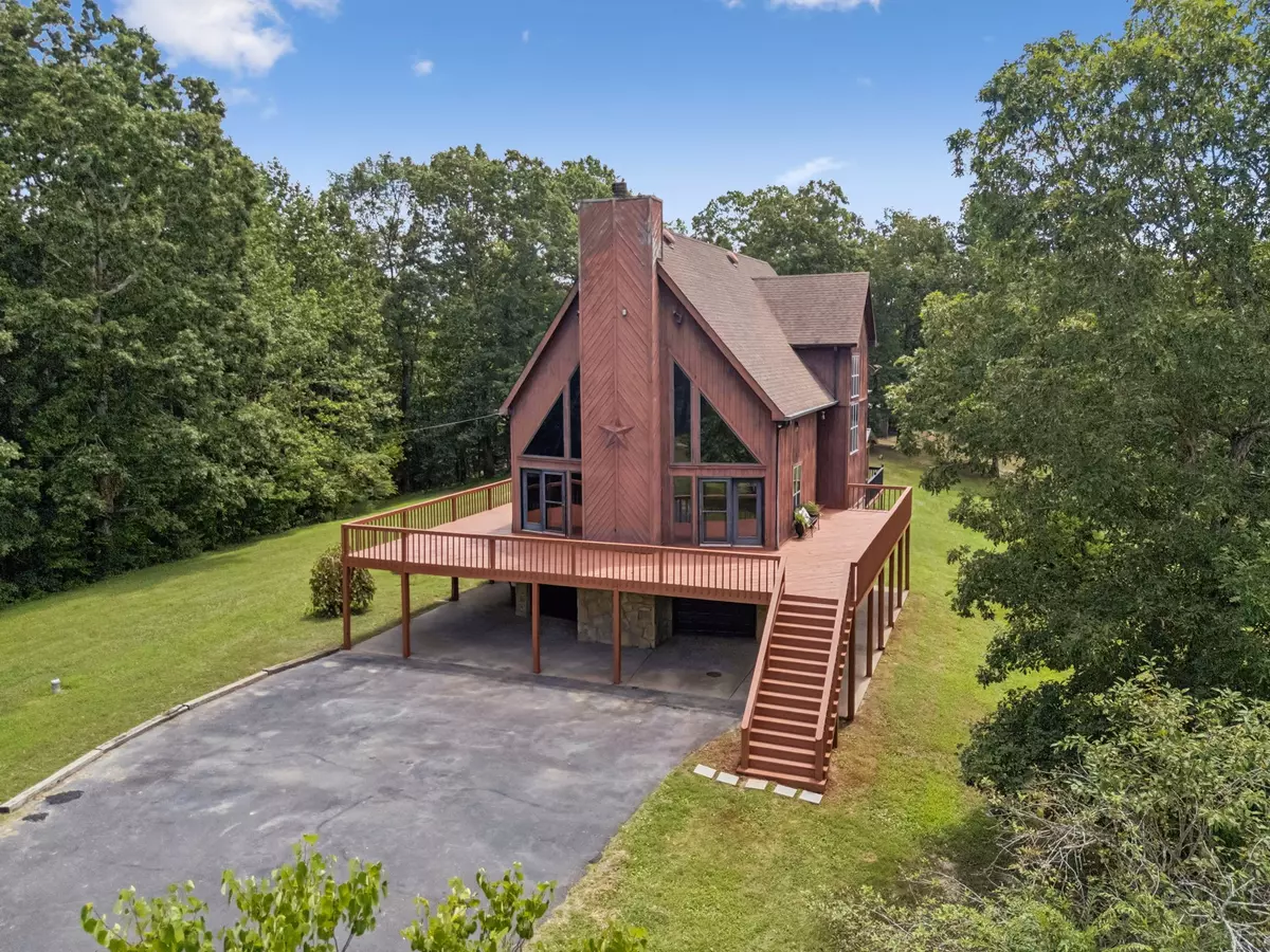 Hampshire, TN 38461,121 High Forest Dr