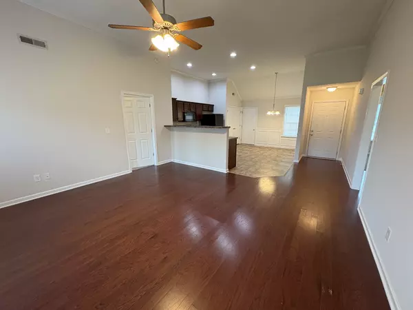 Christiana, TN 37037,2714 Abston Ct