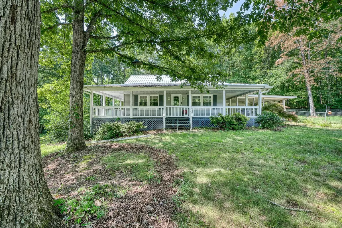 Spencer, TN 38585,217 Simmons St