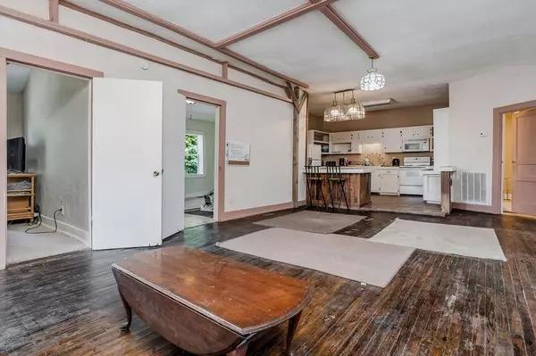 Sparta, TN 38583,1044 Hensley Chapel Rd