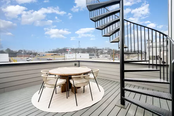Nashville, TN 37218,2000 S Hamilton Rd #4