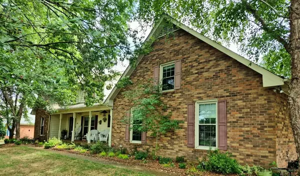 129 W Ridge Dr, Hendersonville, TN 37075