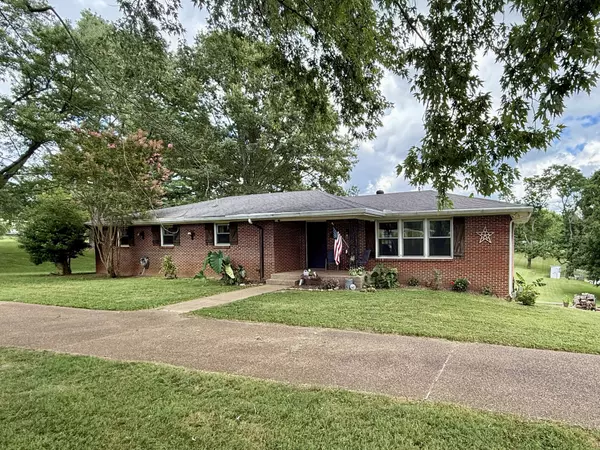 2466 Union Hill Rd, Goodlettsville, TN 37072