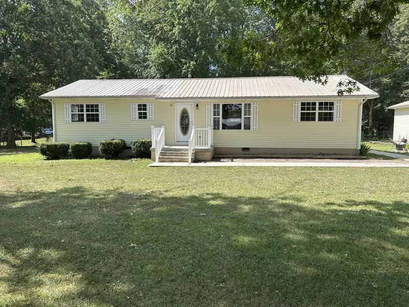 2702 Baseline Rd, Jamestown, TN 38556