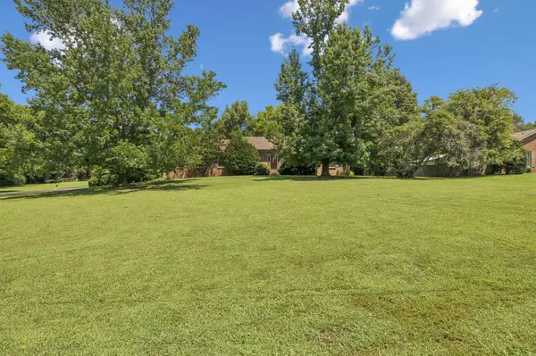 Franklin, TN 37069,1214 Hunters Trail Dr