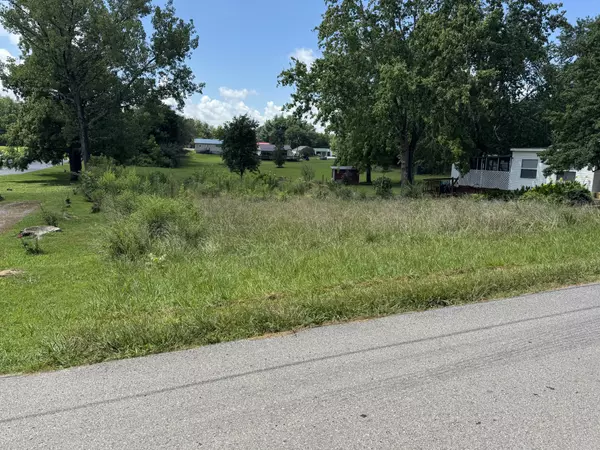 Smithville, TN 37166,0 W Spring St