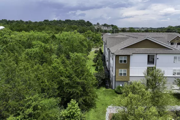 Antioch, TN 37013,934 Governors Ct #112
