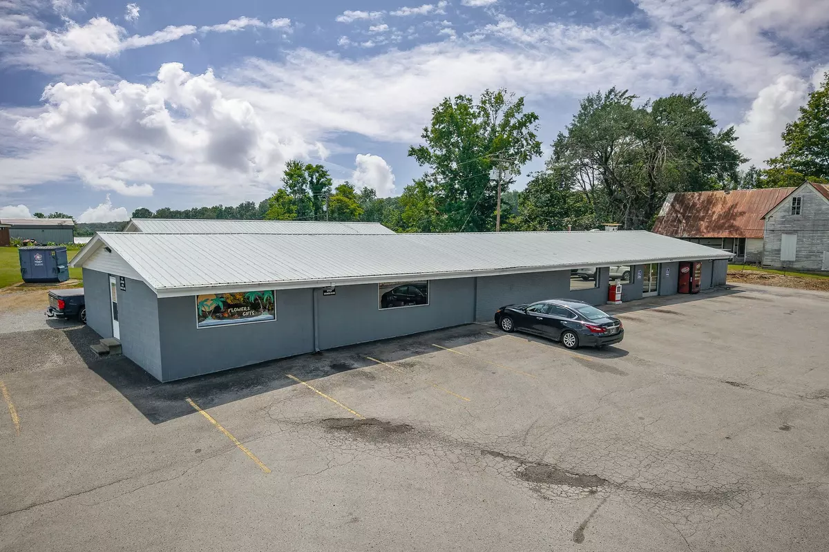 Mcminnville, TN 37110,5305 Old Nashville Hwy