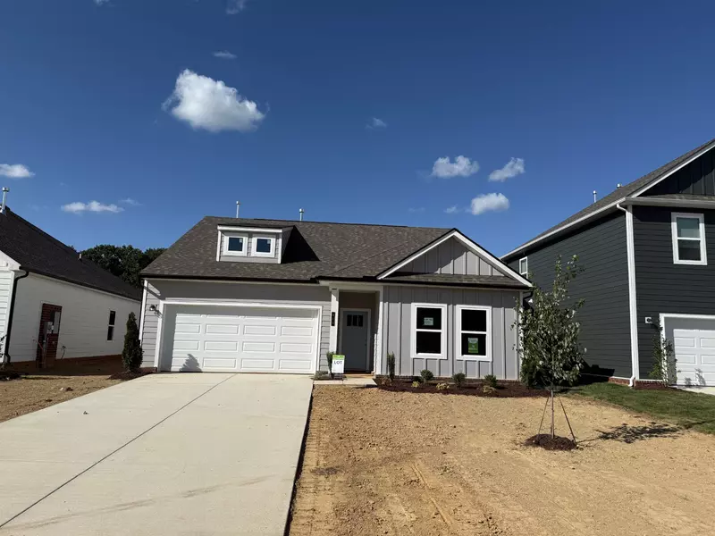 523 Cedar Brook Drive, White House, TN 37188