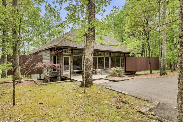 Monteagle, TN 37356,1836 Ridge Cliff Dr