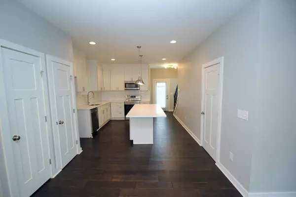 Nashville, TN 37208,1913 12th Ave #N