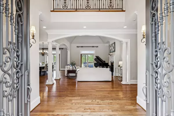 Columbia, TN 38401,2089 Joe Brown Rd