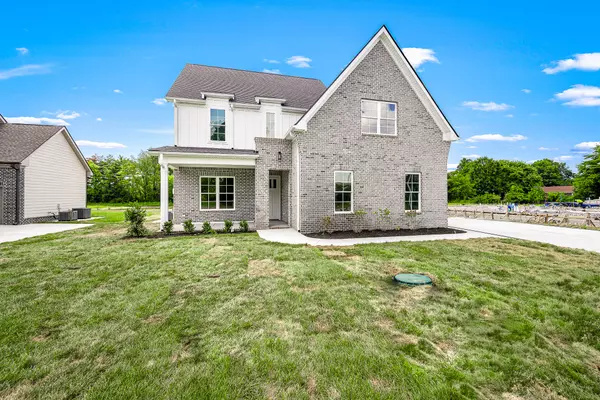 Murfreesboro, TN 37129,516 Gresham Ln