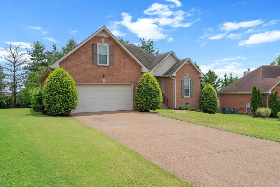 113 Huntington Pl, Hendersonville, TN 37075