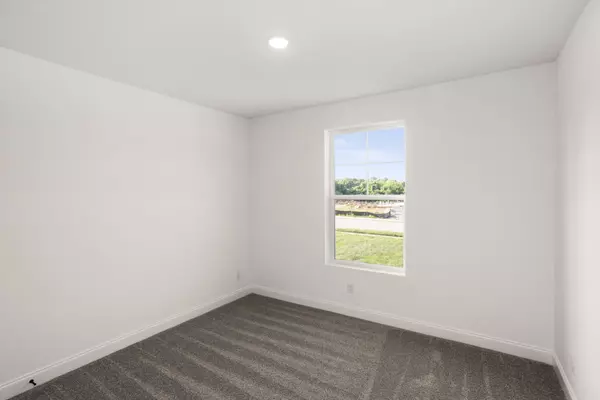 Columbia, TN 38401,1559 Oak Springs Drive