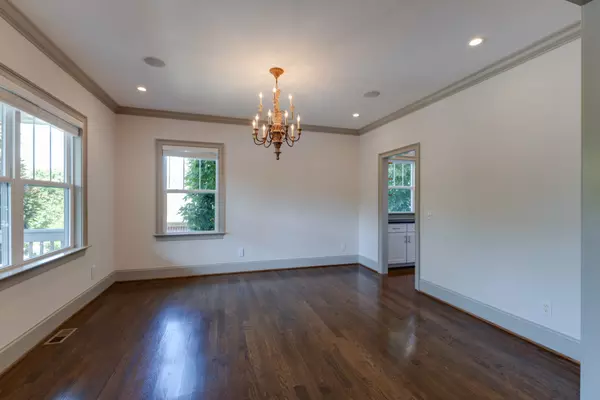 Nashville, TN 37204,1106 Paris Avenue