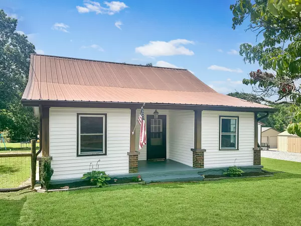 2603 Deer Creek Ln, White House, TN 37188