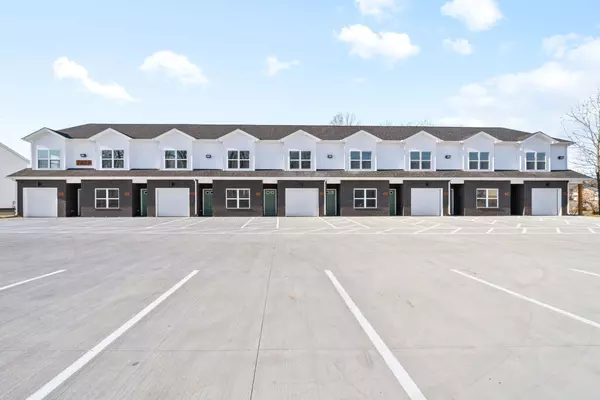 750 Tracy Lane #J-103, Clarksville, TN 37040