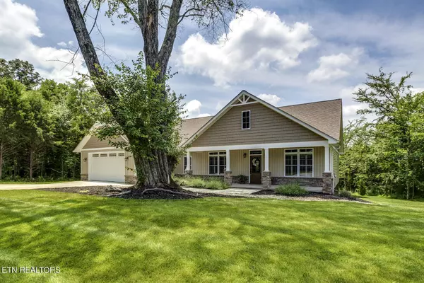 301 Oostagala Lane, Loudon, TN 37774