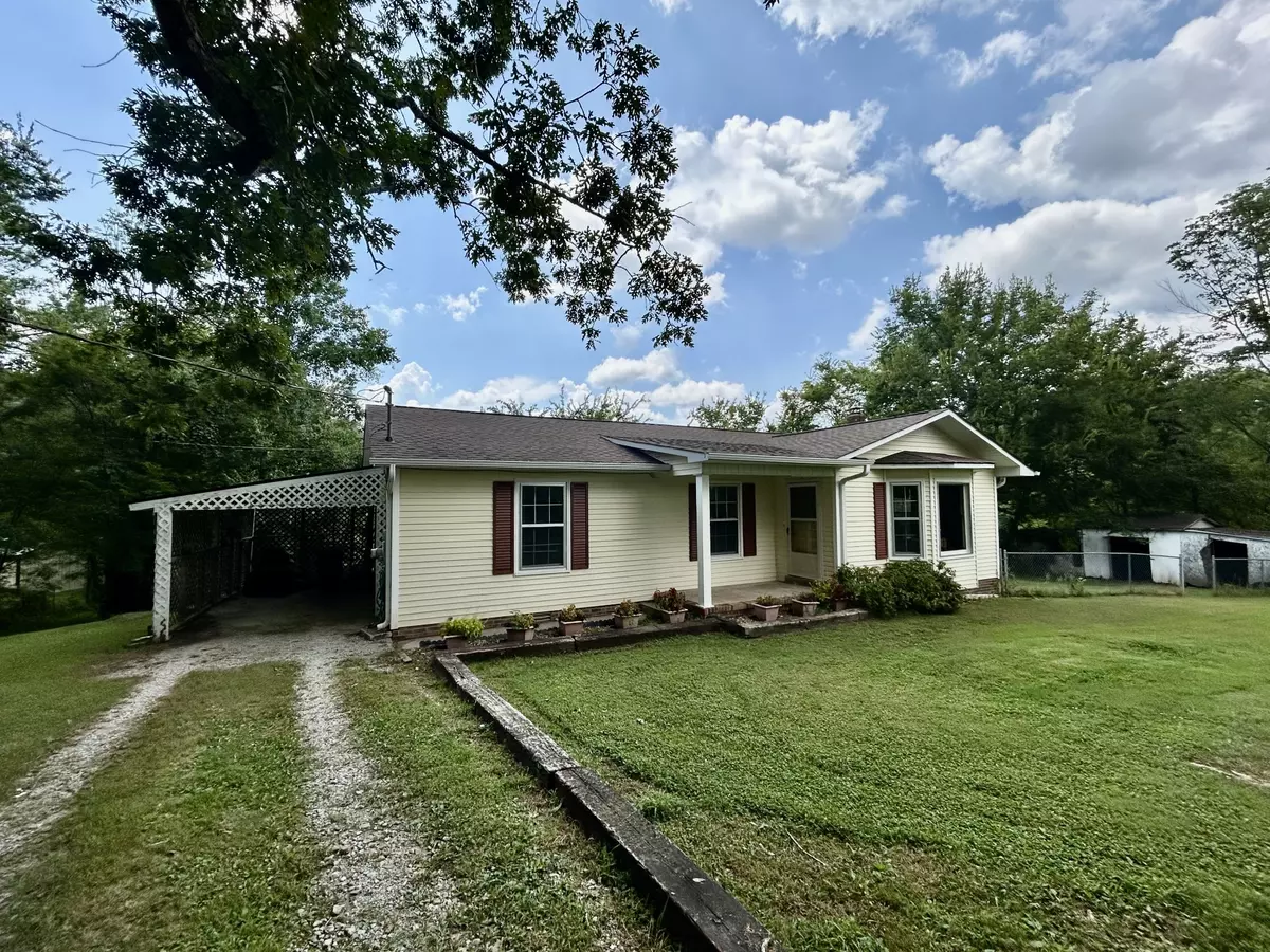 Pulaski, TN 38478,1962 Hidden Hills Rd