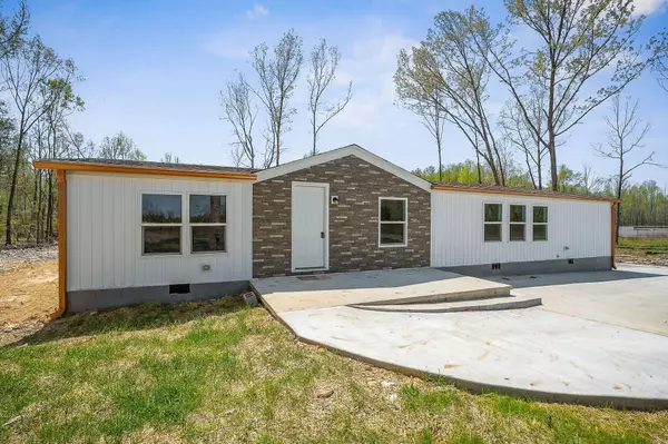 440 Sunny Acres Road, Morrison, TN 37357