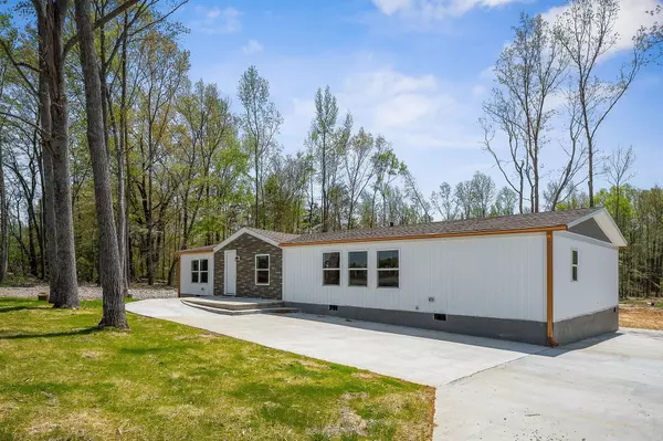 440 Sunny Acres Road, Morrison, TN 37357