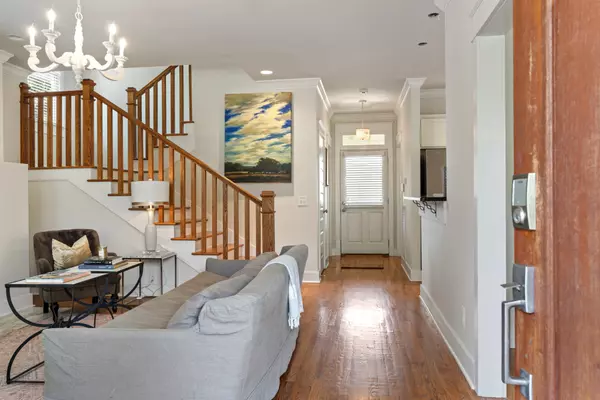 Nashville, TN 37206,1117 Fatherland St #203