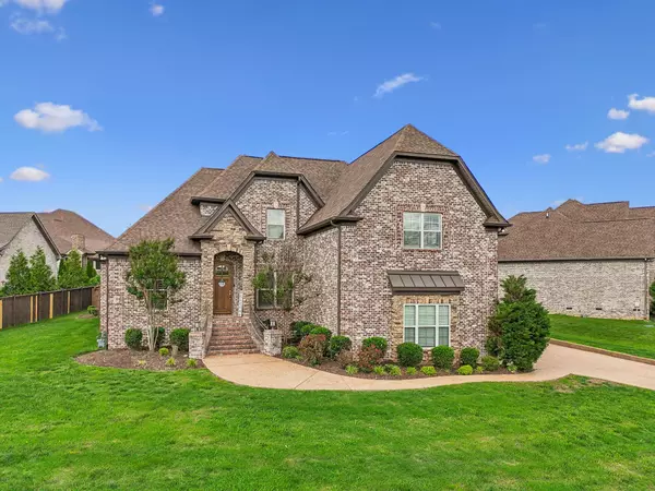 915 Harrisburg Ln, Mount Juliet, TN 37122
