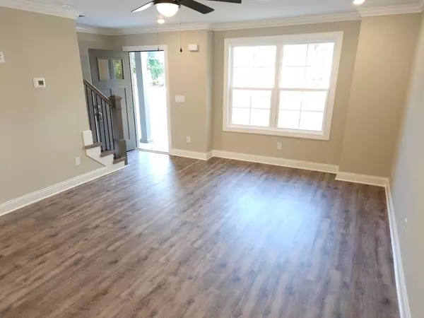 Murfreesboro, TN 37130,609 Fairview Ave #C