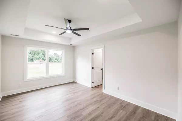 Greenbrier, TN 37073,4162 Hereford Dr