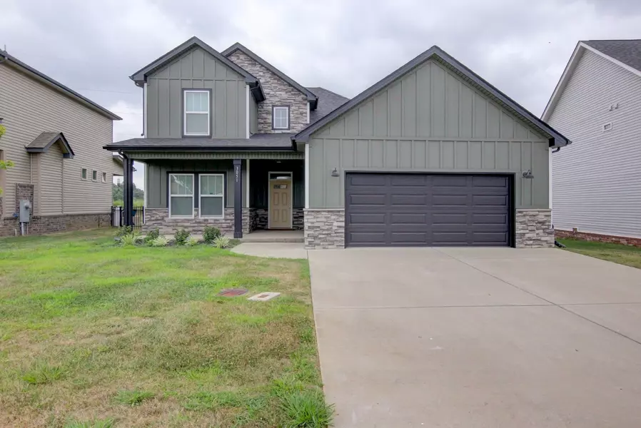 3051 Fort Sumter Dr, Clarksville, TN 37042