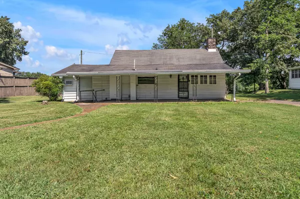 Nashville, TN 37216,4432 Brush Hill Rd